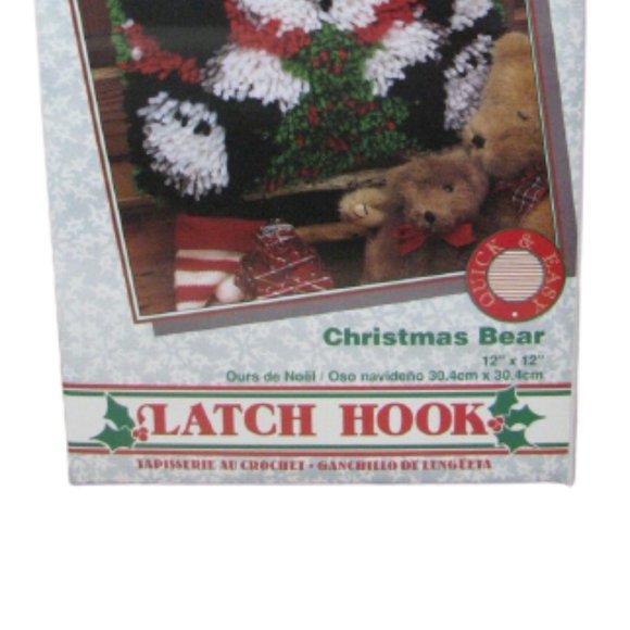 Wonderart Caron Christmas Bear Latch Hook Rug Kit 12x12 Panda Craft NEW NIB - Picture 4 of 5